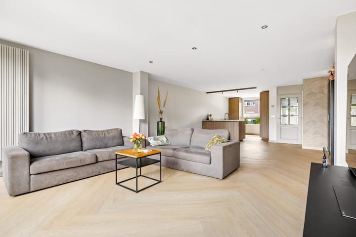 Hoekwoning te koop: Marie Koenenlaan 68, 'S-Hertogenbosch