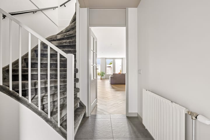 Hoekwoning te koop: Marie Koenenlaan 68, 'S-Hertogenbosch