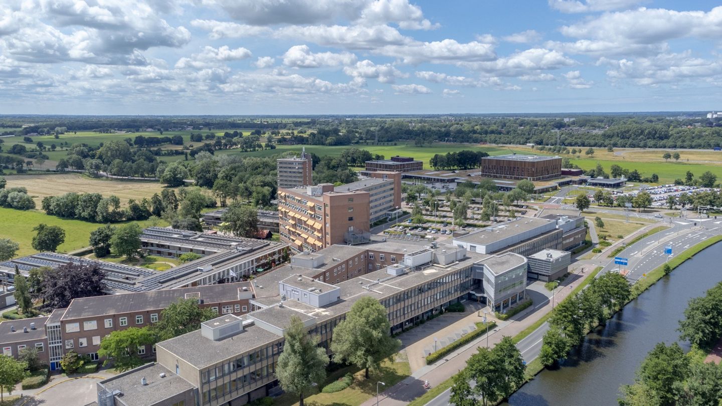 Bekijk foto 3 van Hoogeveenseweg 38