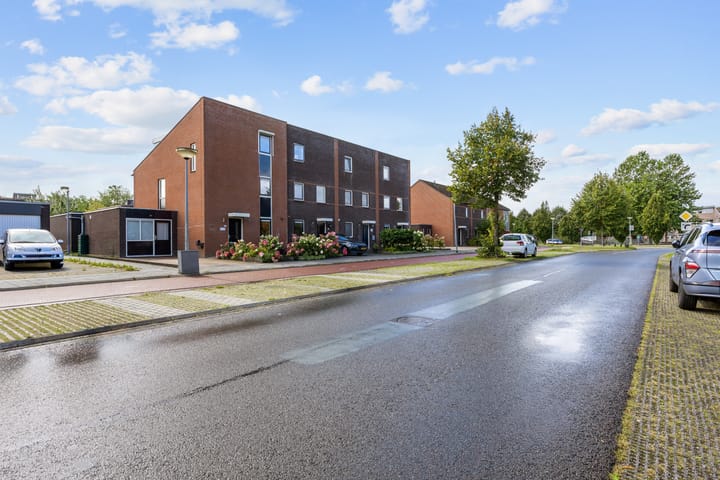 Hoekwoning te koop: Hildegard van Bingenweg 113, Assen