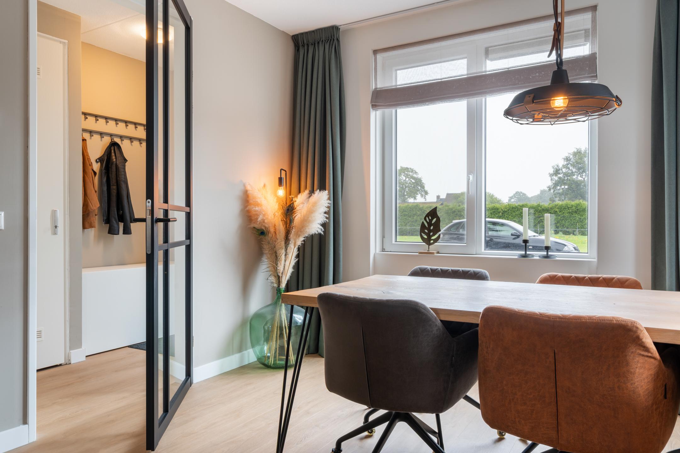 Photo 9 of Mr Martin Alewijnstraat 4