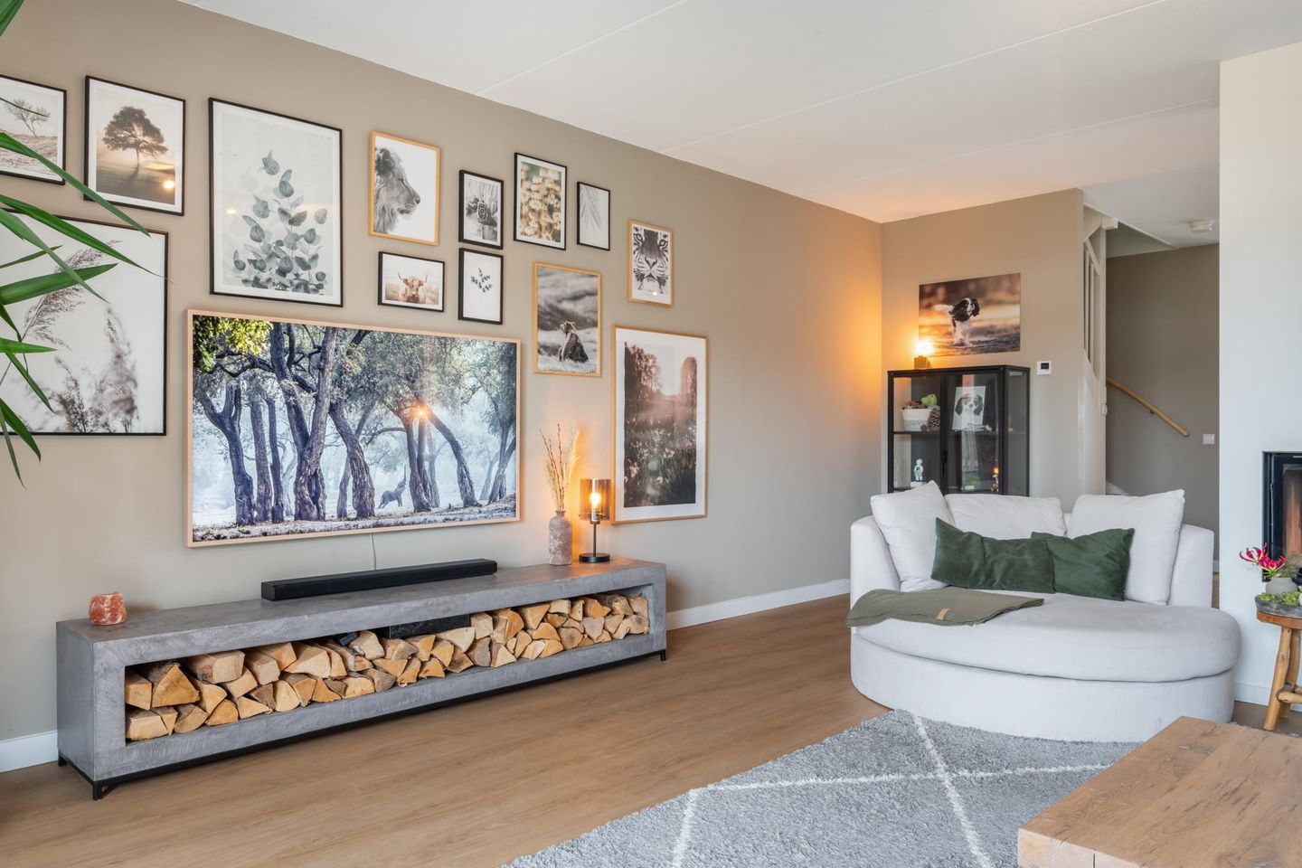 Photo 19 of Mr Martin Alewijnstraat 4