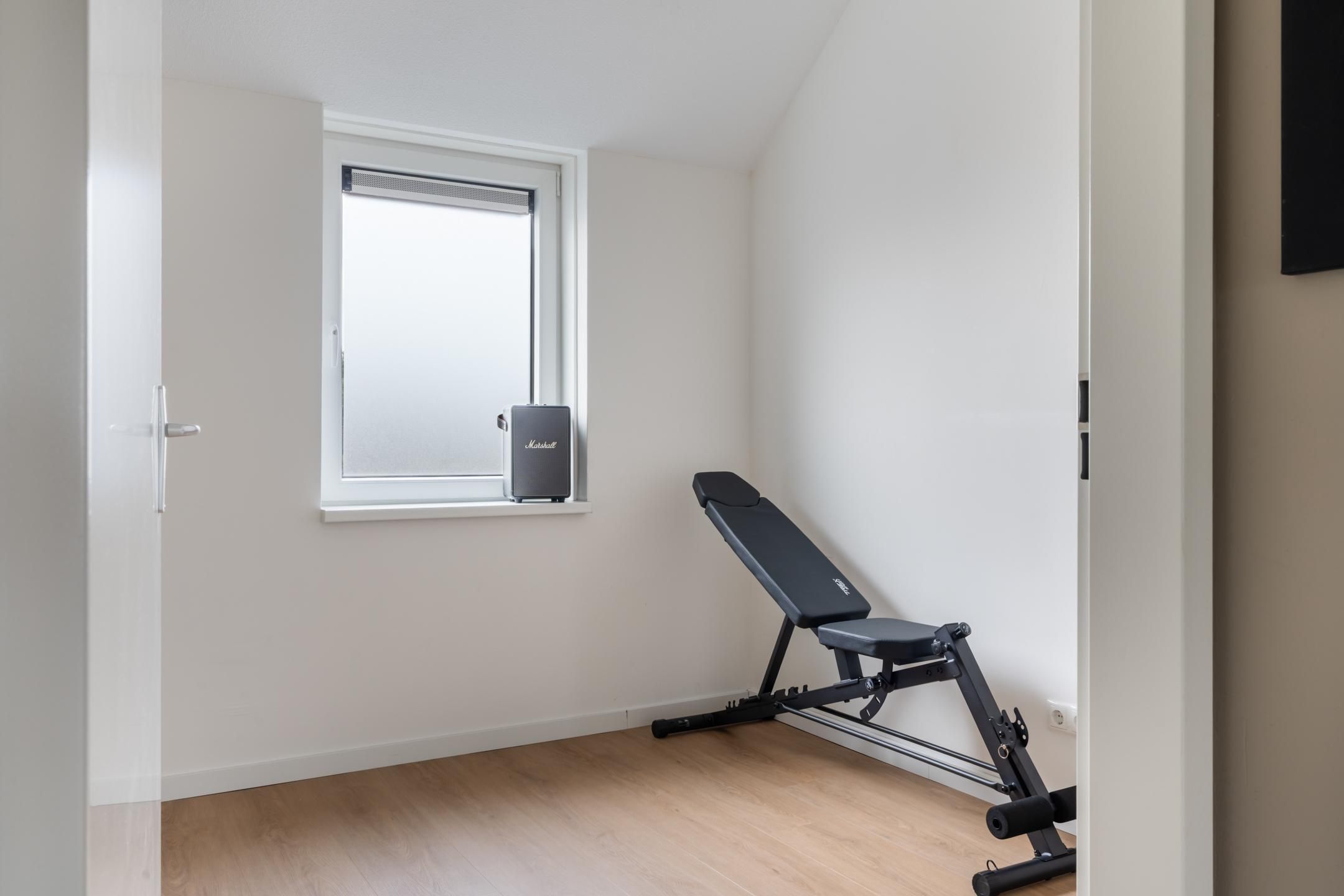 Photo 33 of Mr Martin Alewijnstraat 4