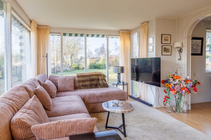 Vrijstaande woning te koop: Oosterhiem 45, Hollum