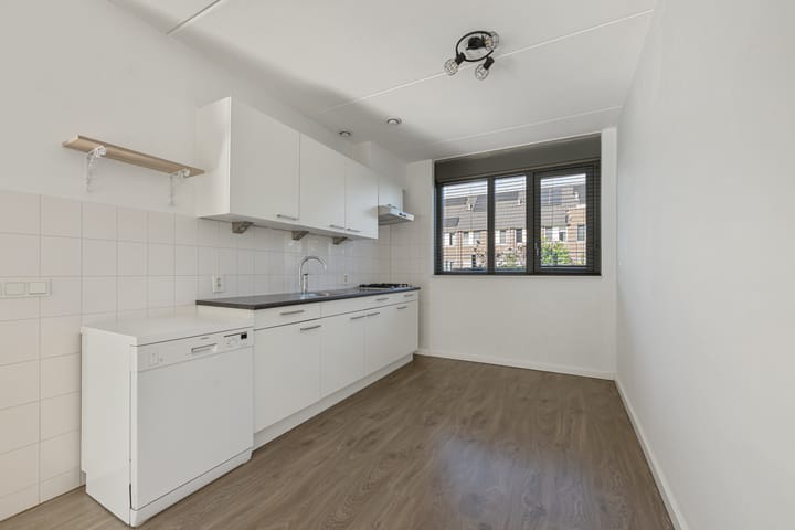 Tussenwoning te koop: Haruku 28, Barneveld