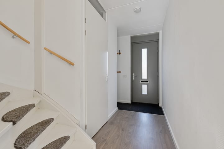 Tussenwoning te koop: Haruku 28, Barneveld