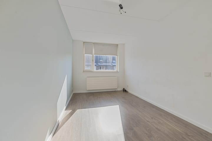 Tussenwoning te koop: Haruku 28, Barneveld