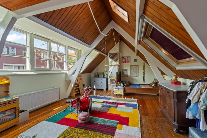 Studio te koop: Opzoomerstraat 4A, Rotterdam