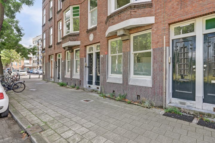 Appartement te koop: Mathenesserdijk 107A, Rotterdam