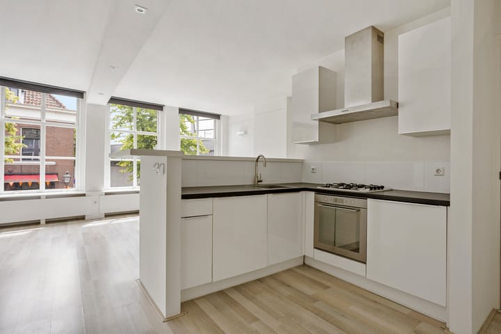 Appartement te koop: Herenstraat 169A, Voorburg