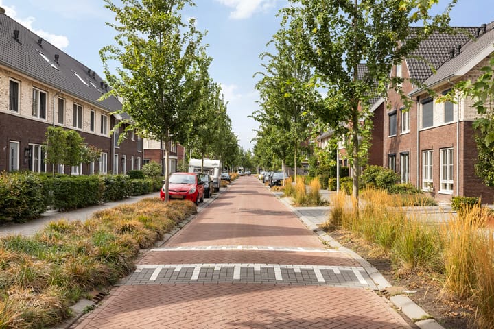 Twee-onder-één-kap te koop: Zaaivat 3, Hendrik-Ido-Ambacht