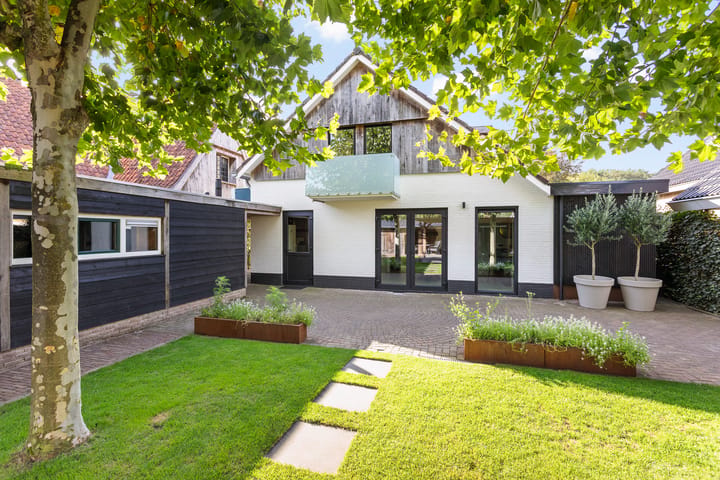 Vrijstaande woning te koop: Denekamperweg 141, Vasse
