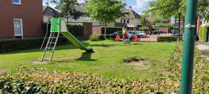 Tussenwoning te huur: Krokussentuin 3, Houten
