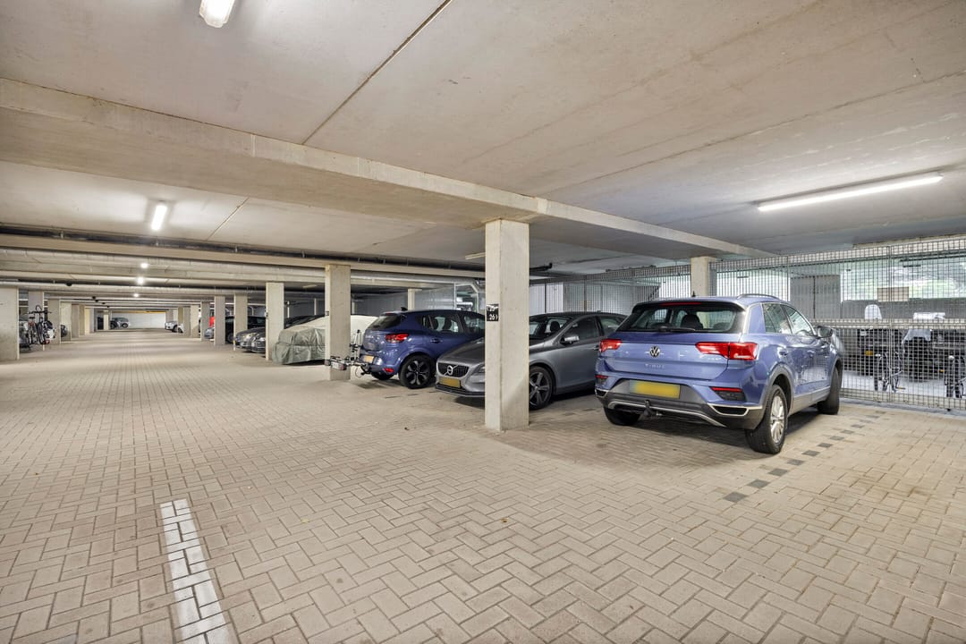 Photo 32 of Regattaweg 32