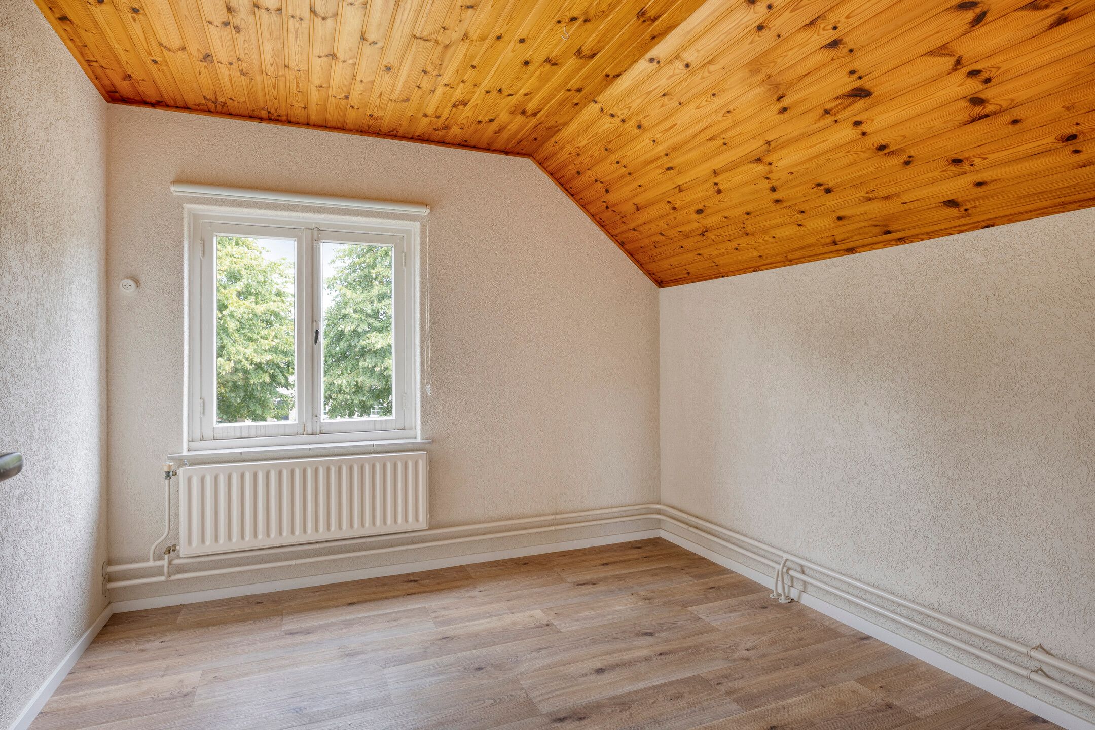 Photo 21 of Antoniusstraat 41