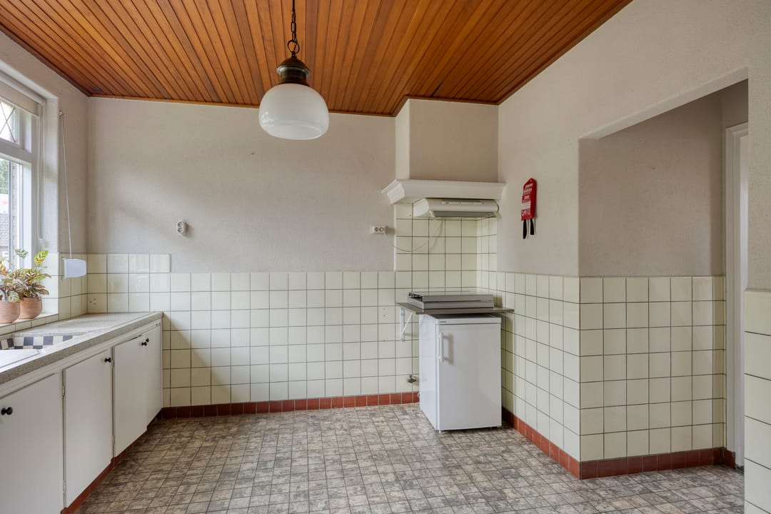 Photo 13 of Antoniusstraat 41