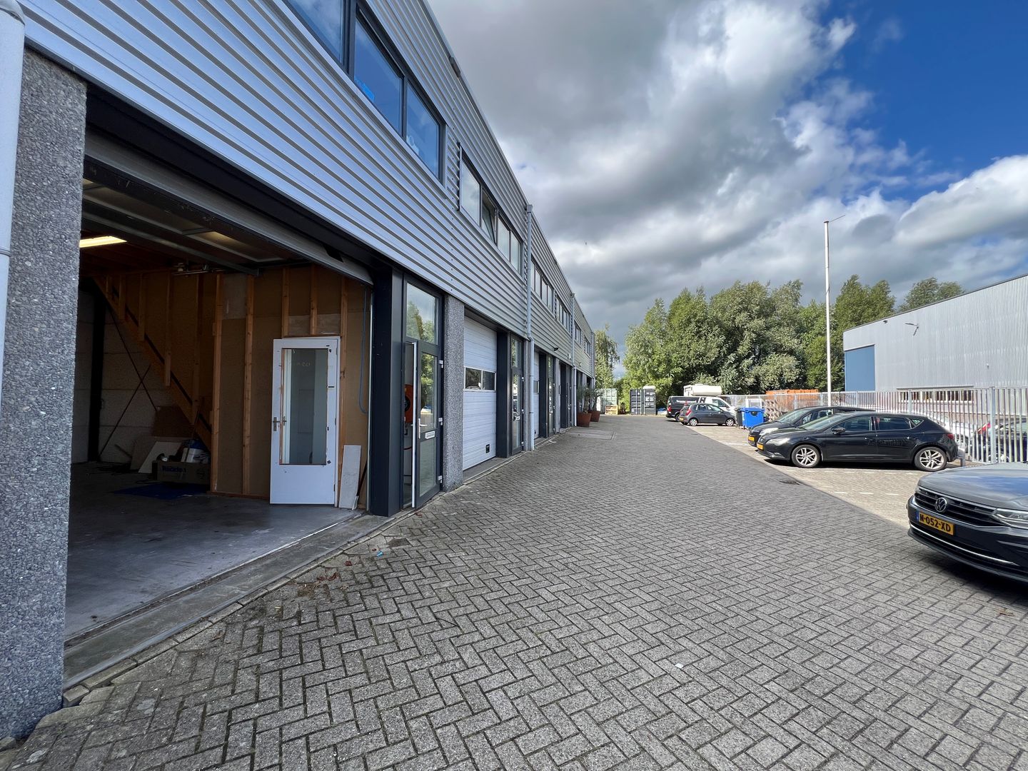 View photo 3 of Witte Vlinderweg 72-A19