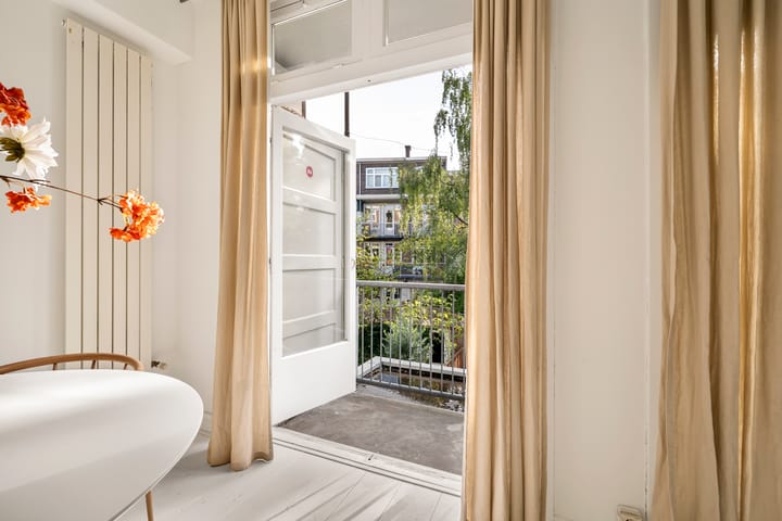 Appartement te koop: Hunzestraat 101-1, Amsterdam
