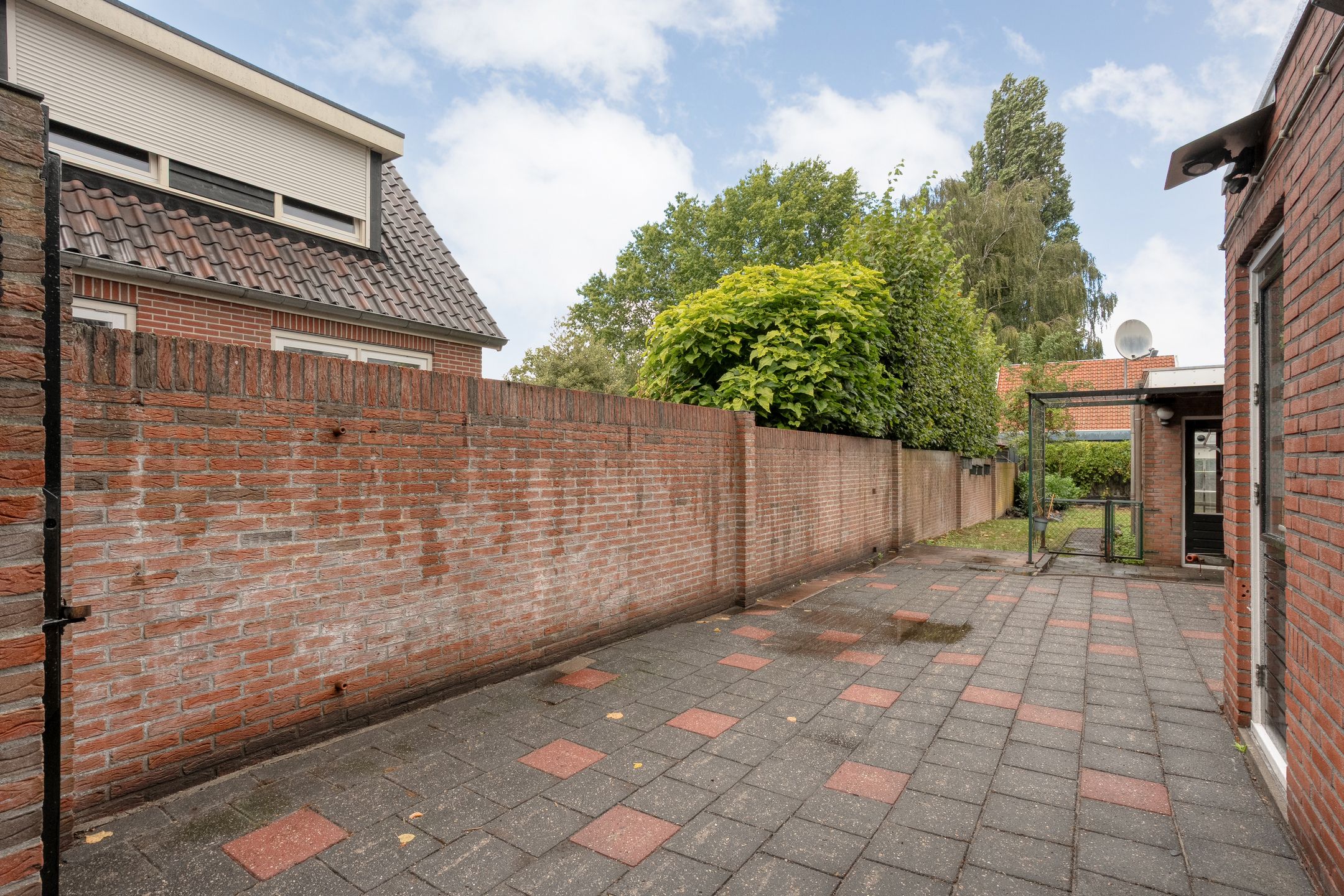 Photo 39 of Bleekstraat 34