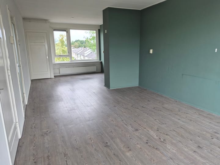 Photo 2 of Charlotte de Bourbonstraat 24