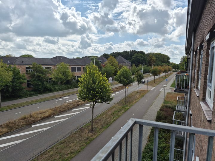 Photo 5 of Charlotte de Bourbonstraat 24