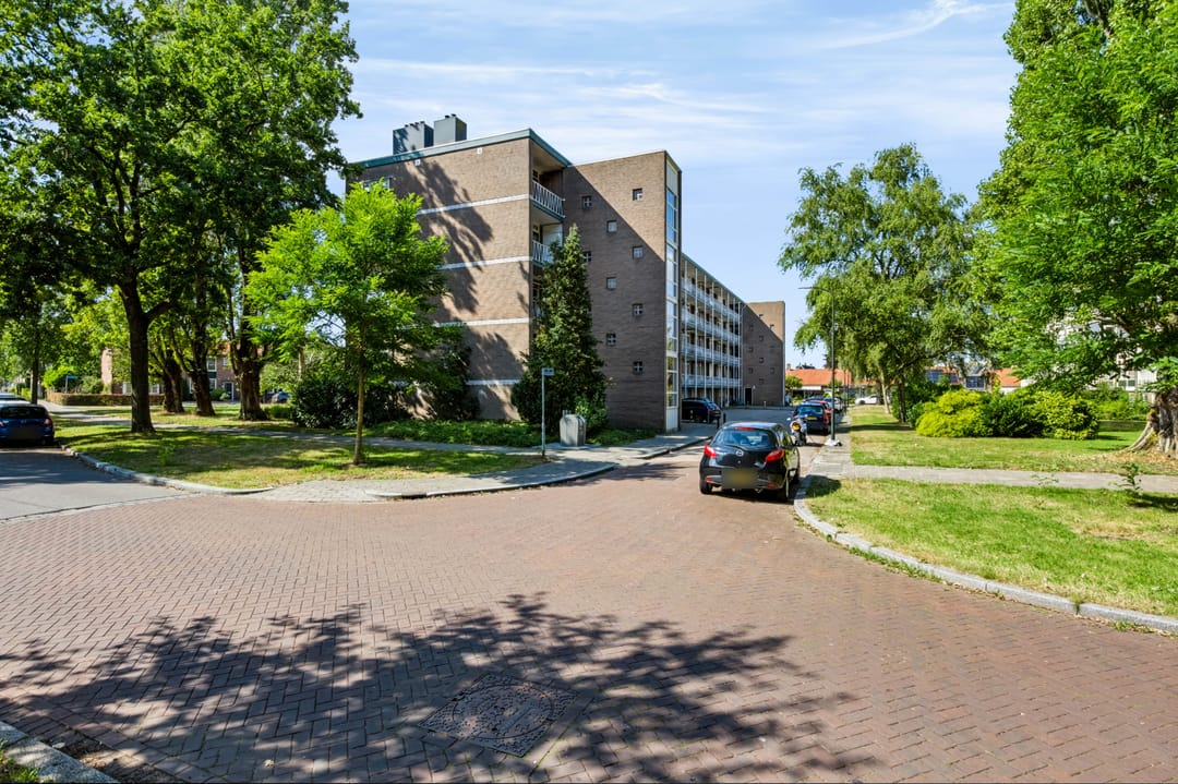 Photo 28 of Van Houtenstraat 58