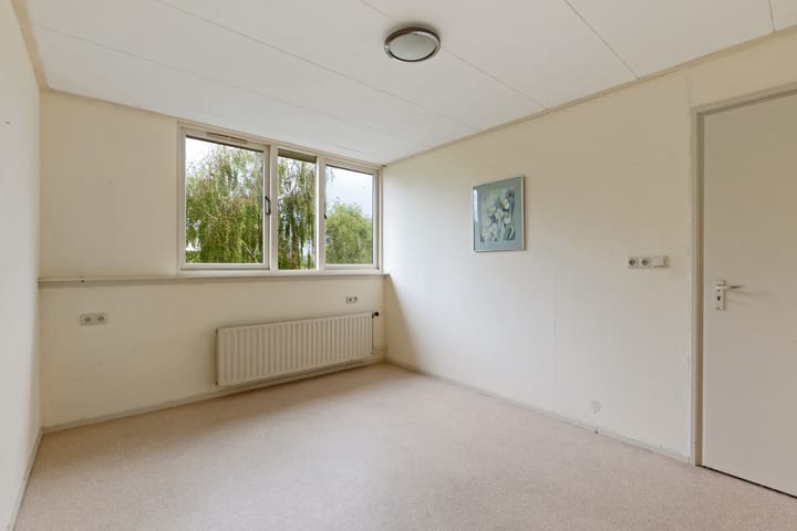 Twee-onder-één-kap te koop: Engelakker 32, Warmenhuizen