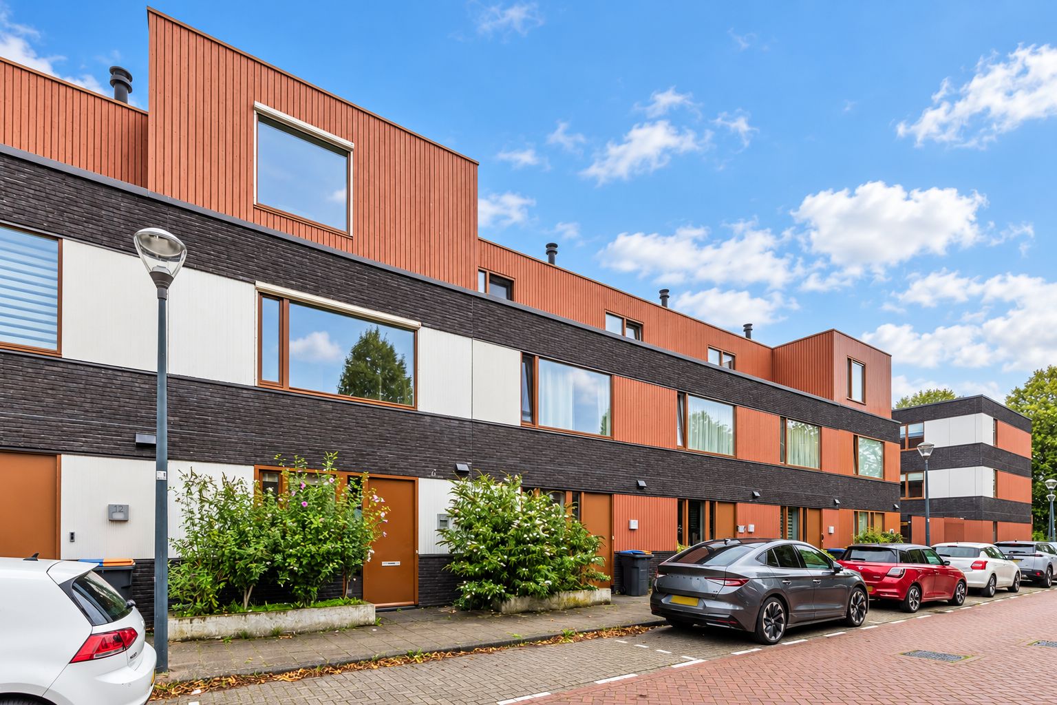 Foto 42 van Ingen-Houszstraat 10