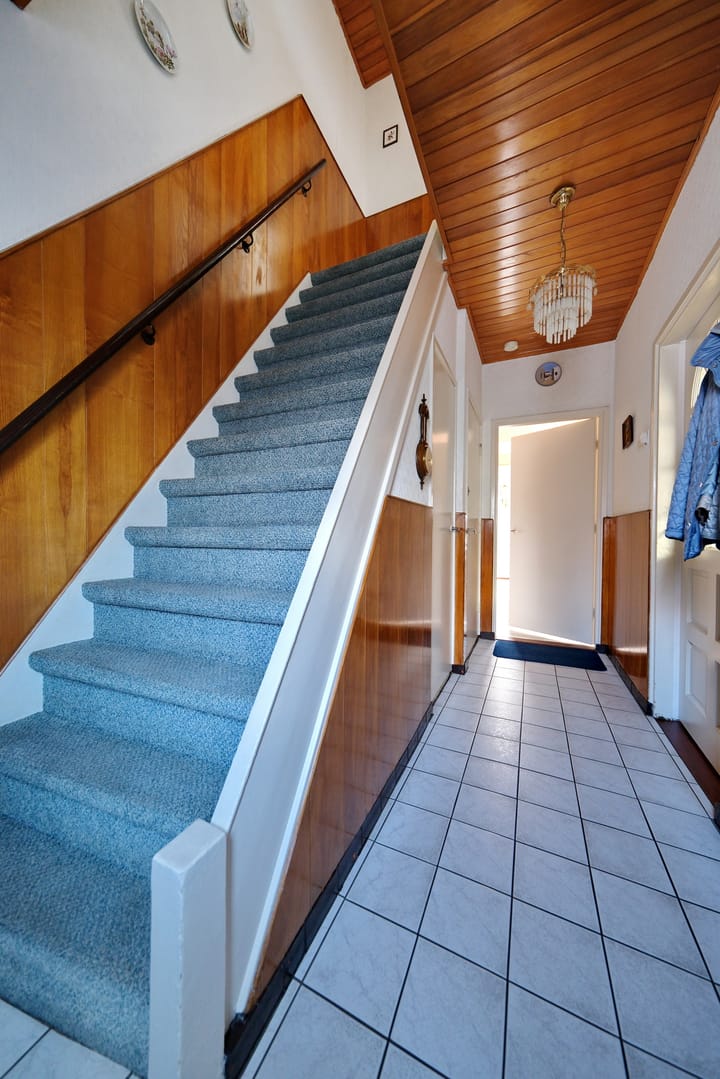 Tussenwoning te koop: Bremlaan 37, Ede