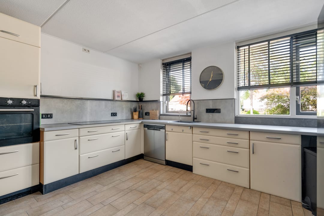 Photo 16 of Beugelhoek 23