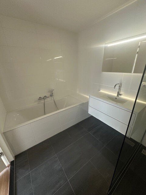 Appartement te huur: Burgemeester Rijnderslaan 482, Amstelveen