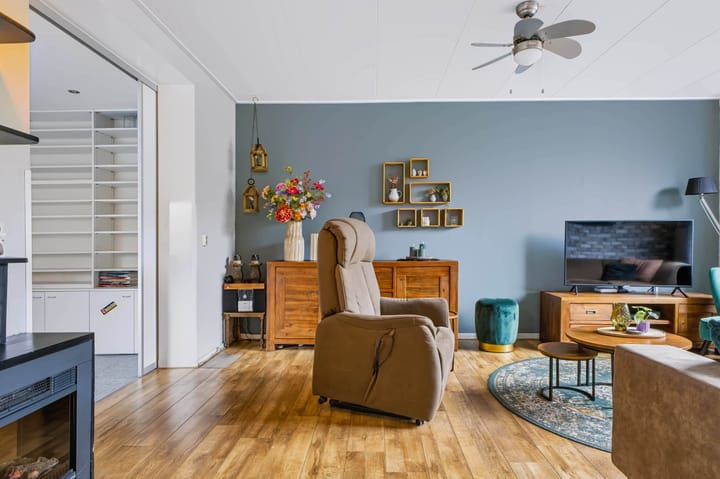 Hoekwoning te koop: Kallenbroekerweg 32, Barneveld