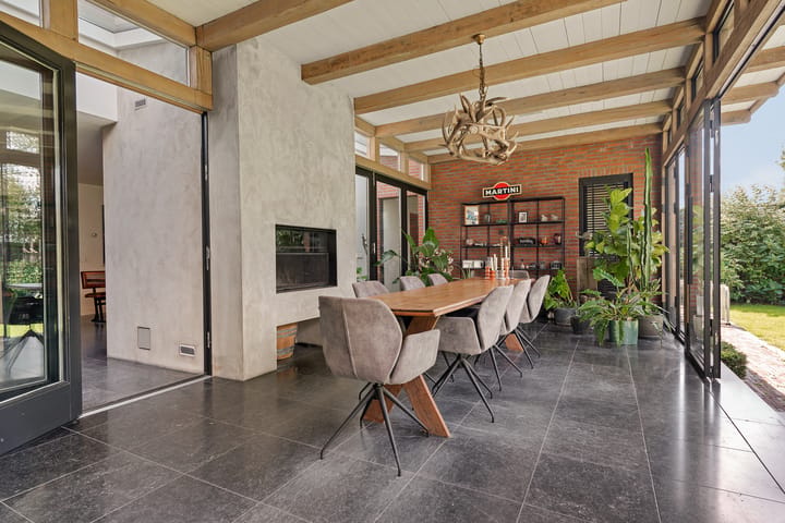 Vrijstaande woning te koop: Burg. de Kuijperlaan 14, Veghel