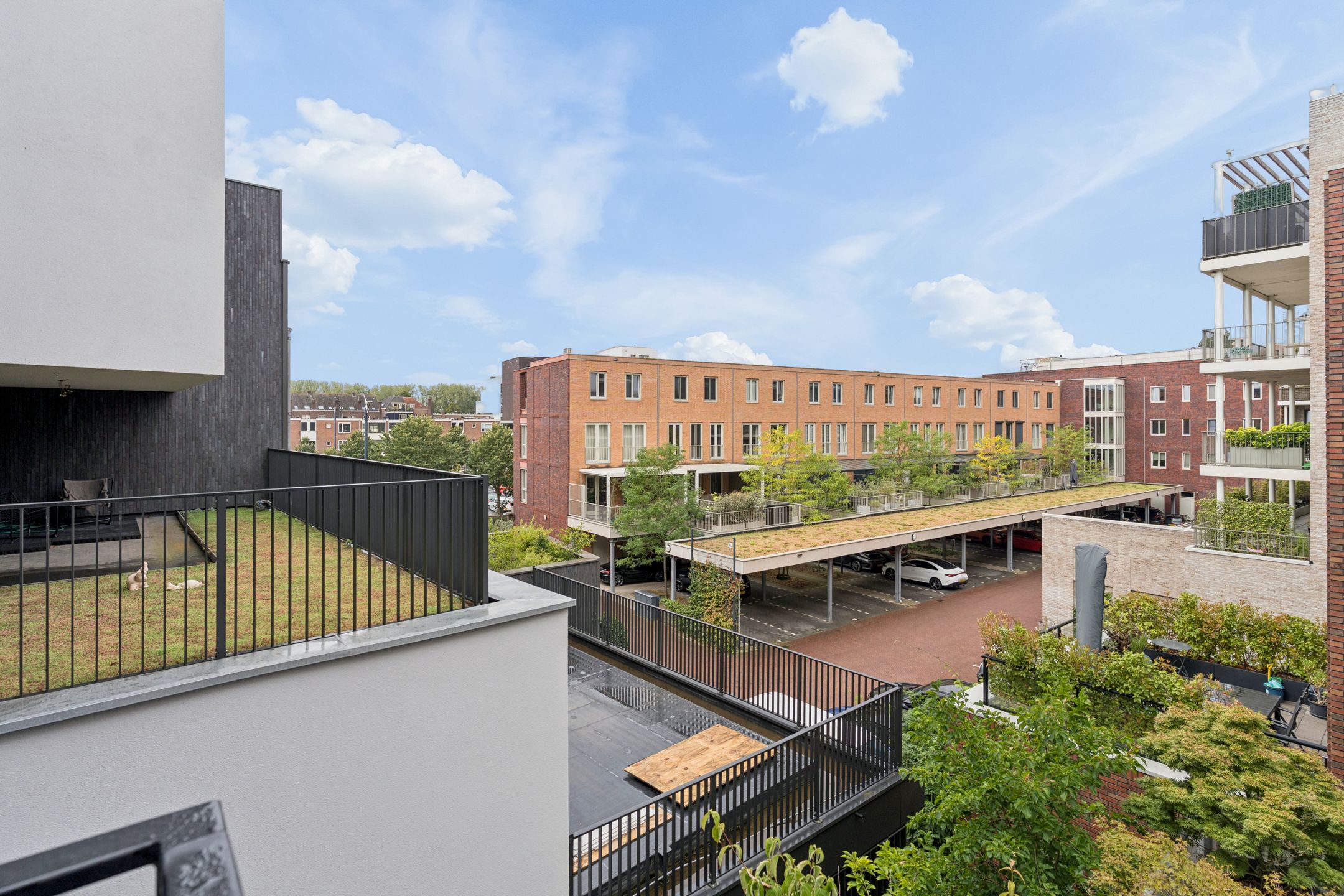 Photo 15 of Rodenburgstraat 2