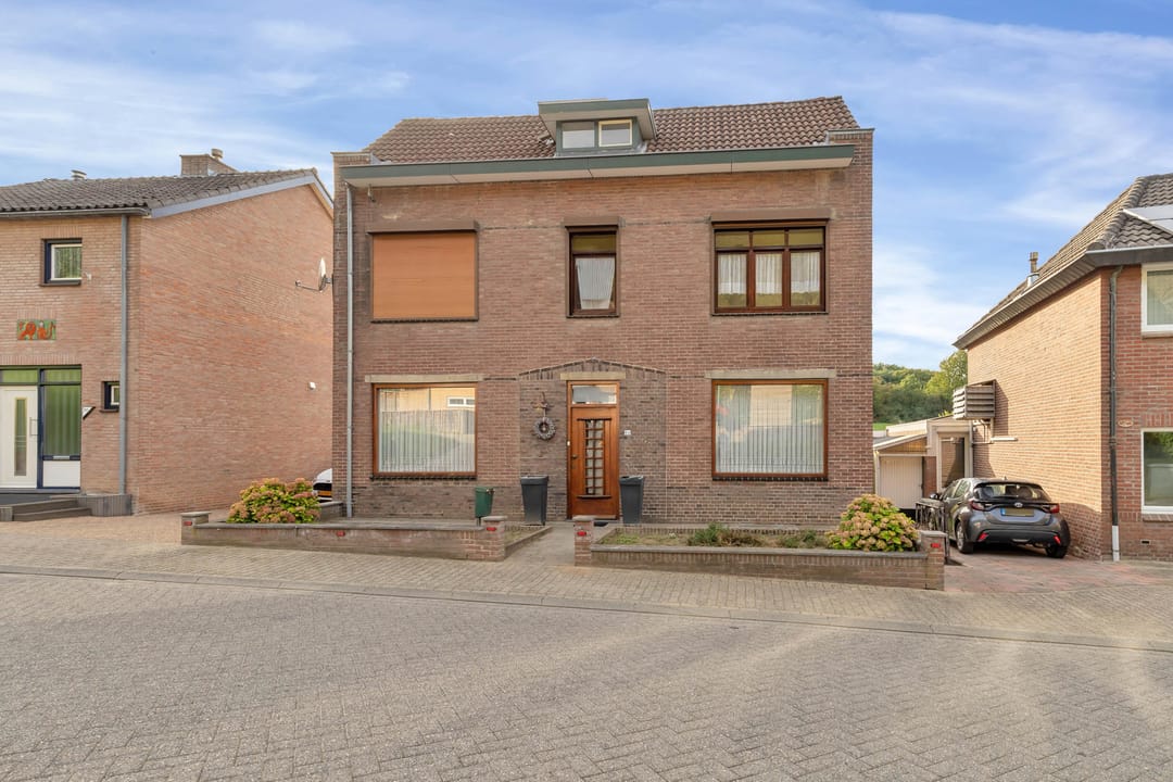 Photo 2 of Grachtstraat 86