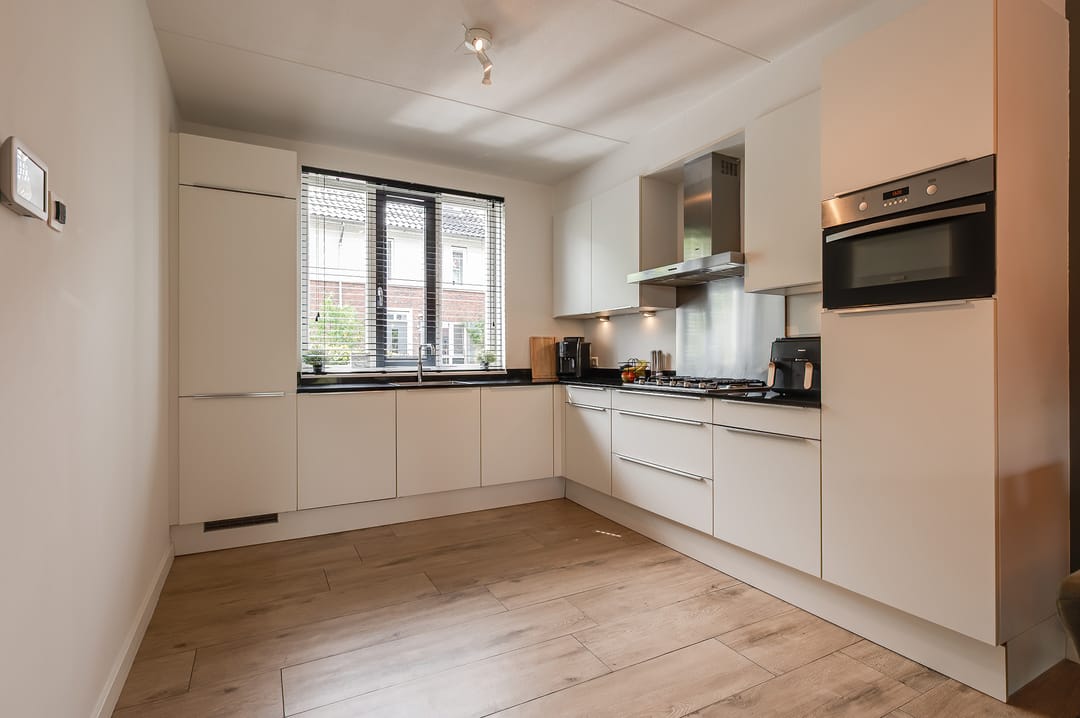 Photo 11 of Wenemar van Redichemstraat 13