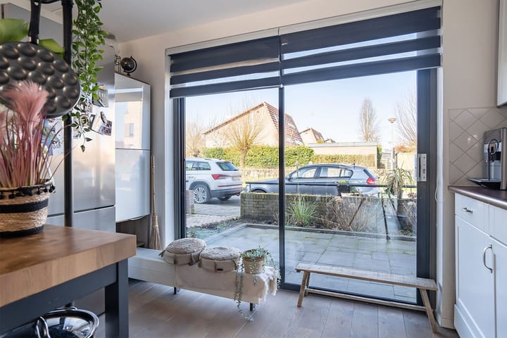 Hoekwoning te huur: Wielewaal 31, Zeewolde