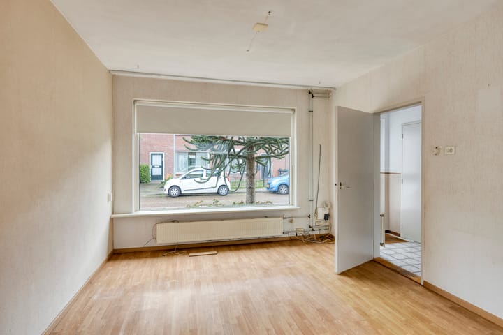 Hoekwoning te koop: Leliestraat 13, Giesbeek