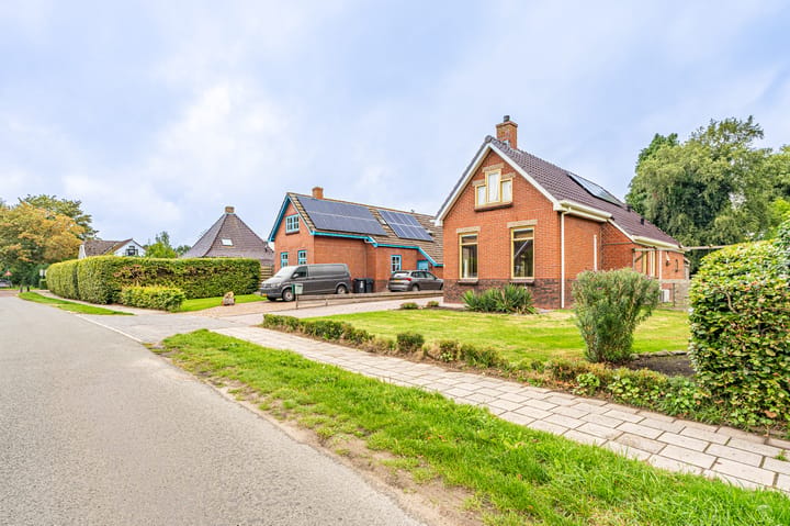 Vrijstaande woning te koop: Schaapbulterweg 4, Meedhuizen
