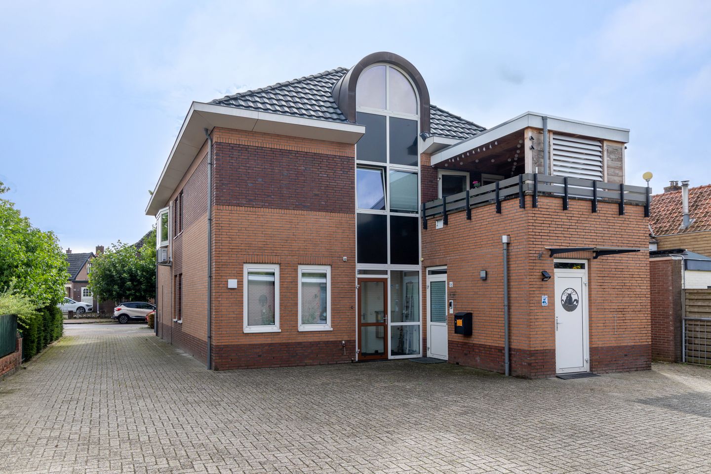 View photo 2 of Nieuweweg 16