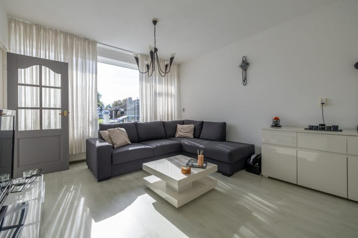 Tussenwoning te koop: Patrimoniumstraat 7, Kollumerpomp
