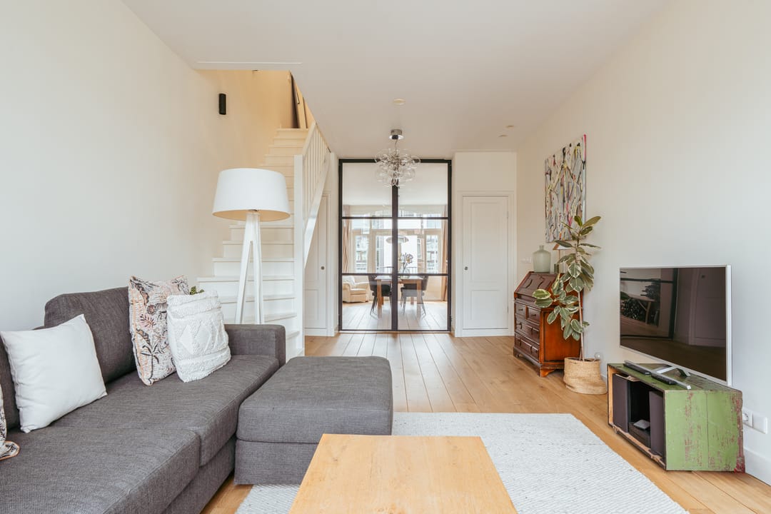 Photo 8 of Bilderdijkstraat 76-3