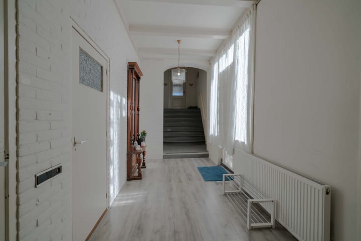 Vrijstaande woning te koop: Hoarnestreek 11, Pietersbierum