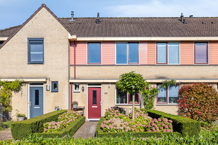 Tussenwoning te koop: seinelaan 53, Oldenzaal
