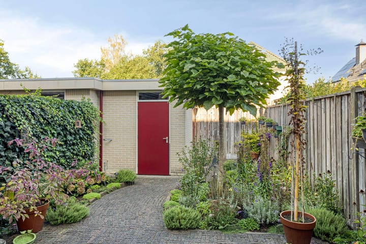 Tussenwoning te koop: seinelaan 53, Oldenzaal