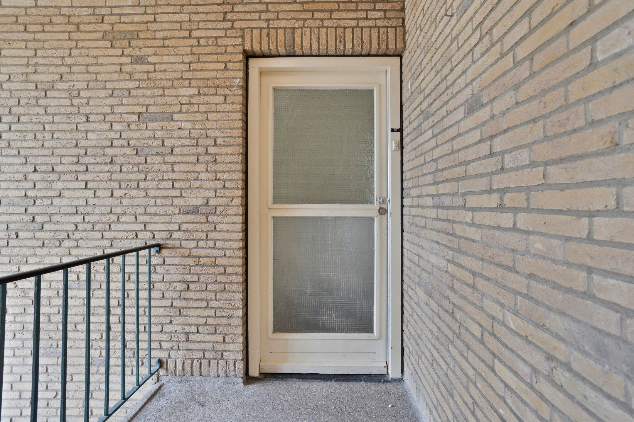 Photo 9 of Boulevard 1945 298