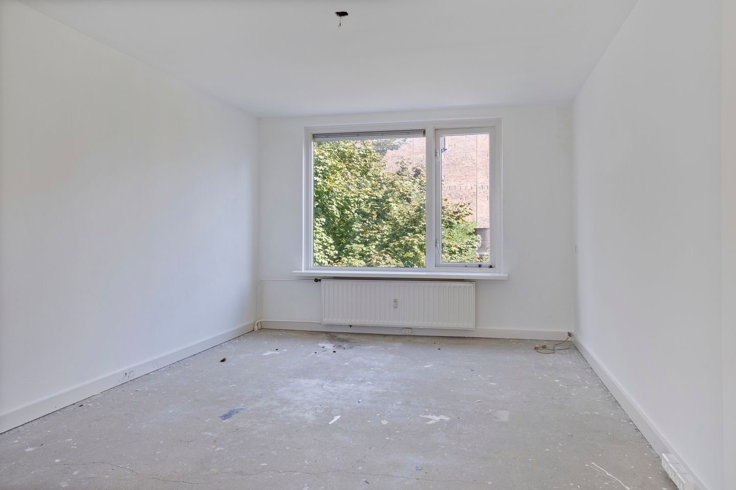 Photo 10 of Boulevard 1945 298