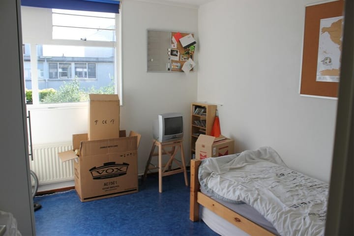 Tussenwoning te huur: Count Basiestraat 53, Amersfoort