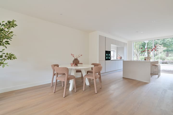 Hoekwoning te koop: Maarten Lutherweg 142, Amstelveen