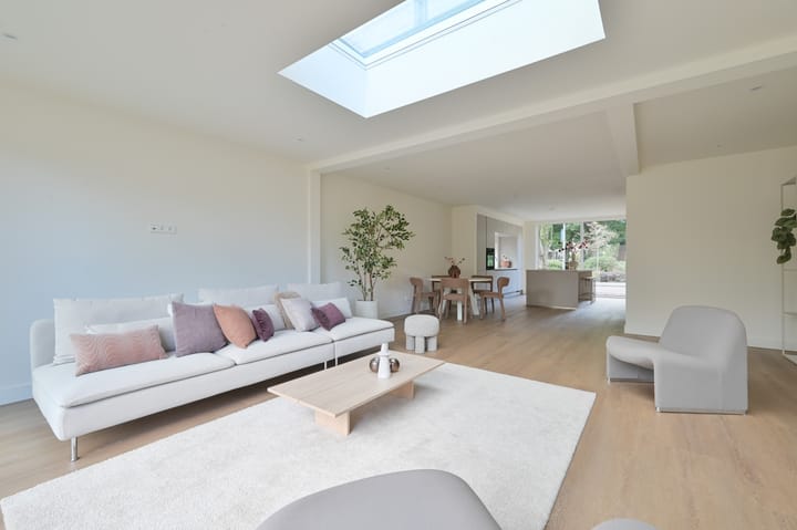 Hoekwoning te koop: Maarten Lutherweg 142, Amstelveen